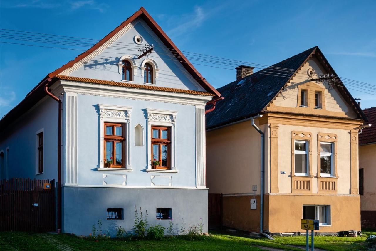Villa Hybsky Dom Est 1905 Hybe Exterior foto
